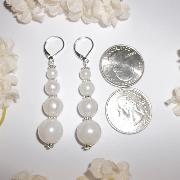 Long White Pearl Earrings Set Jewelry Beaded Fashion Accessory Dangle NWT 2859 - Picture 8 of 10